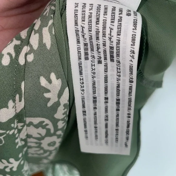 Abercrombie & Fitch Ruffle Sleeve Slip Dress - Picture 5 of 7